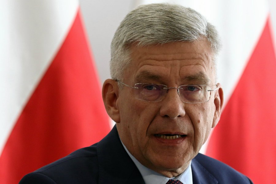 Marszałek Senatu Stanisław Karczewski uzasadnia, że zwiększenie liczby senatorów do 102 to symboliczne podziękowanie za udział Polonii w odzyskaniu przez Polskę niepodległości.