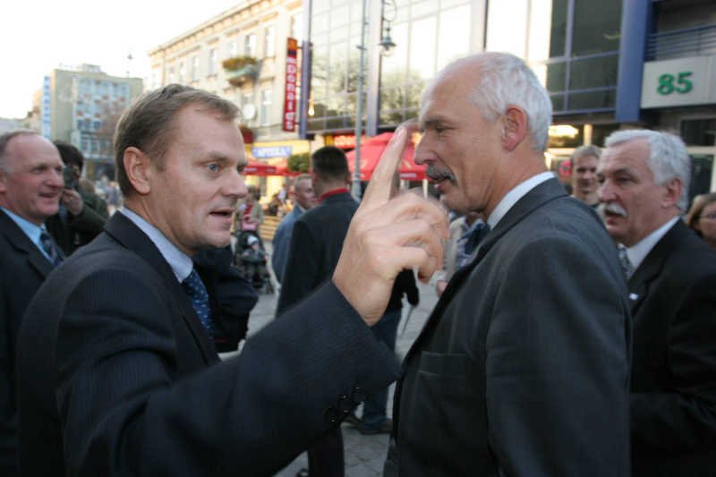 Janusz Korwin-Mikke chce Trybunału Stanu dla Donalda Tuska.