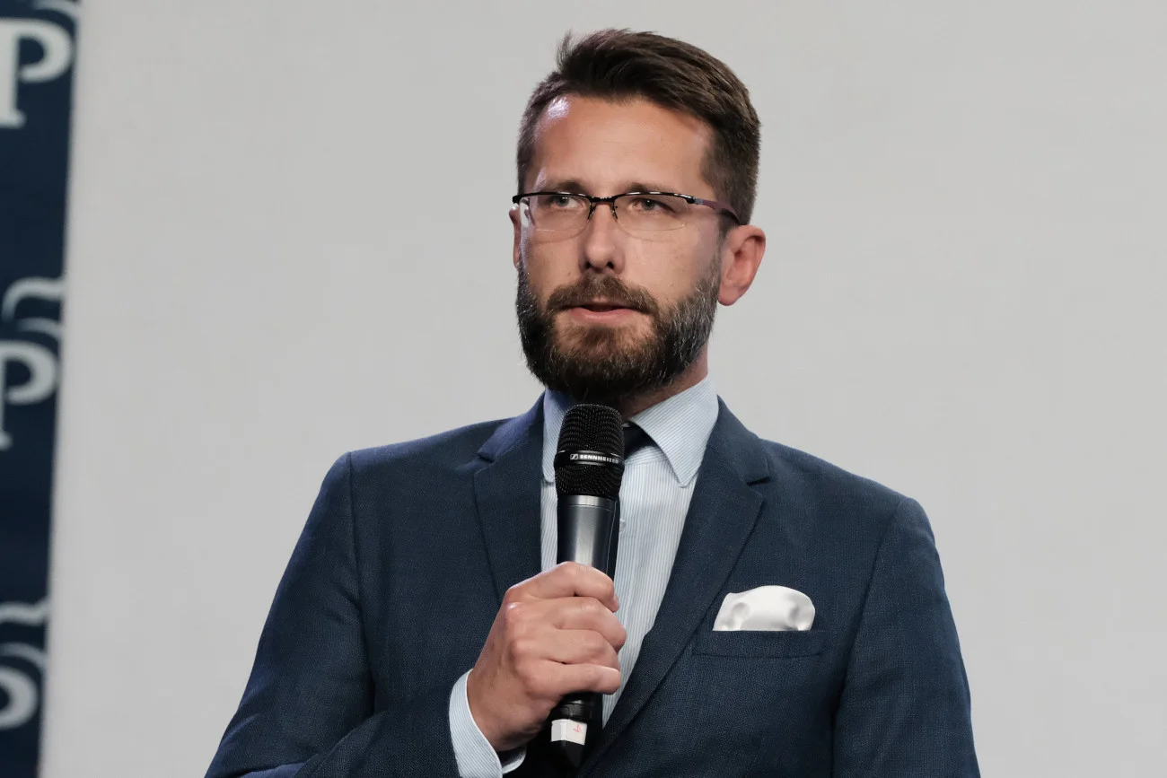 Radosław Fogiel broni ustawy "lex TVN".
