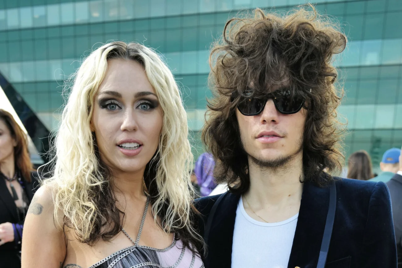 Kim jest nowy chłopak Miley Cyrus Maxx Morando?