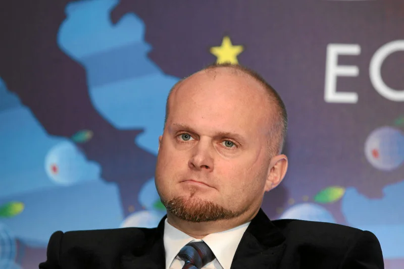 Dr Krzysztof Łanda, wiceminister zdrowia, ma specyficzny kłopot z oświadczeniem majątkowym