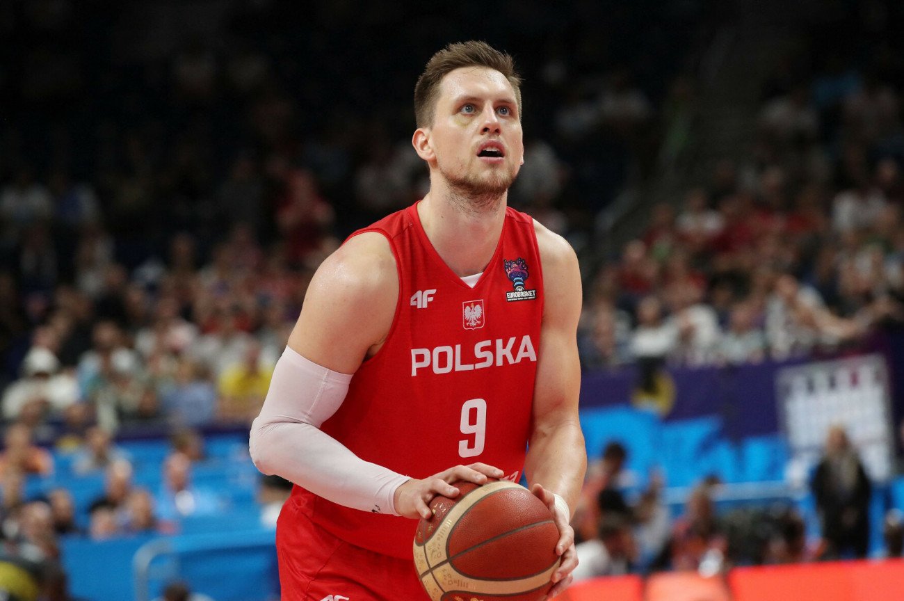 Mateusz Ponitka, lider Biało-Czerwonych, w meczu z Niemcami, raz jeszcze musi zagrać kapitalne spotkanie.