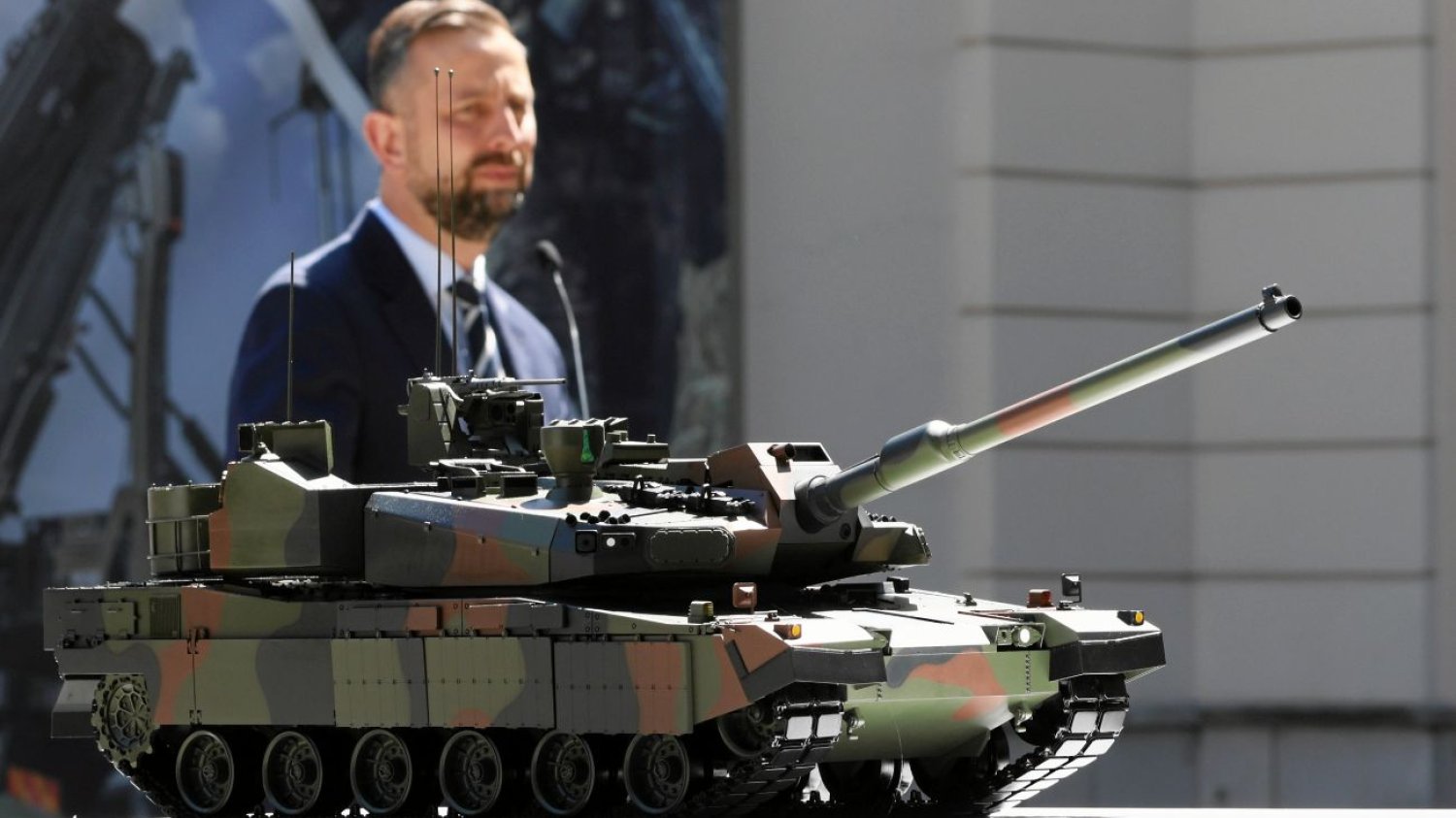 Takich czołgów nie ma żadna inna armia. Polska właśnie podpisała umowę Polska kupuje kolejne czołgi K2. Nowa umowa już podpisana