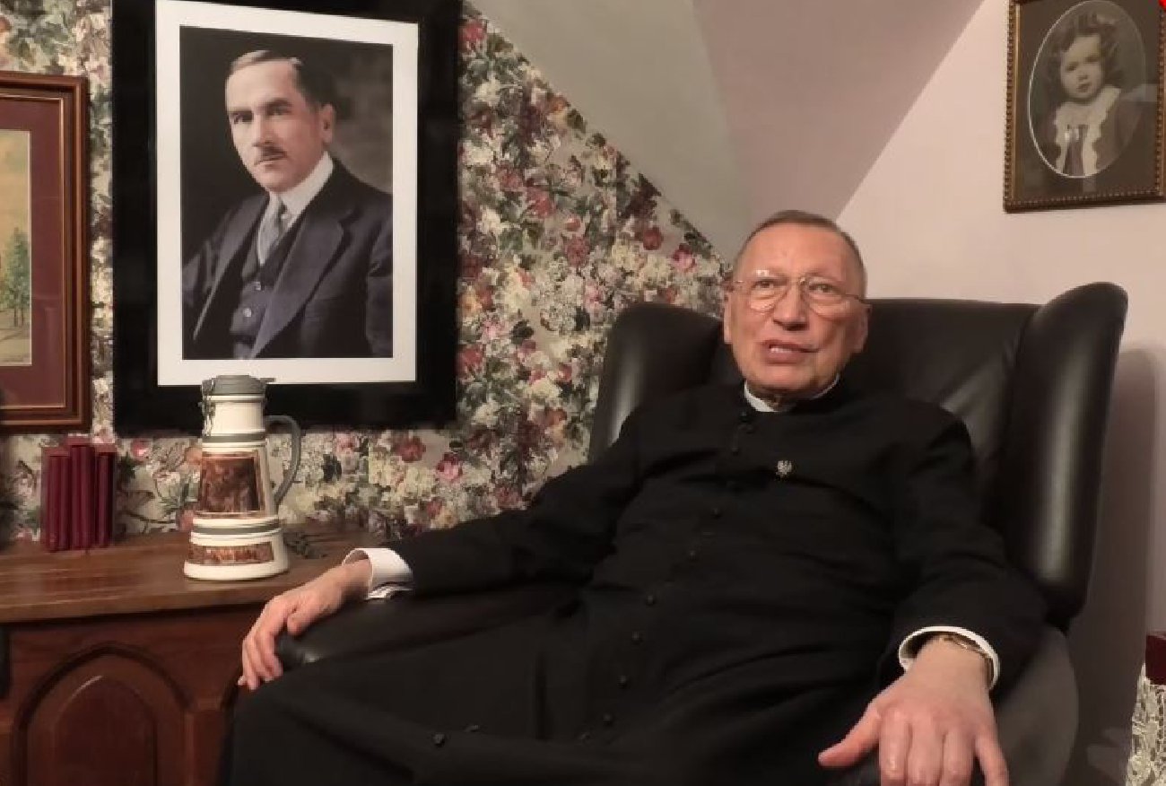 Ksiądz Kneblewski przyrównał WOŚP do hitlerowskiej propagandy?