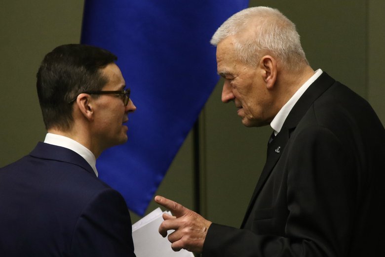 Kornel Morawiecki skrytykował pomysł Mateusza Morawieckiego na program 300 plus.