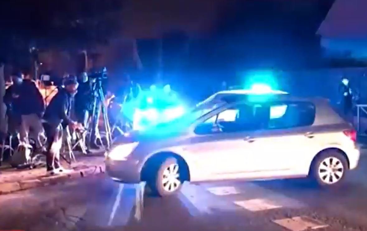 Paryż: atak terrorystyczny na przedmieściach.