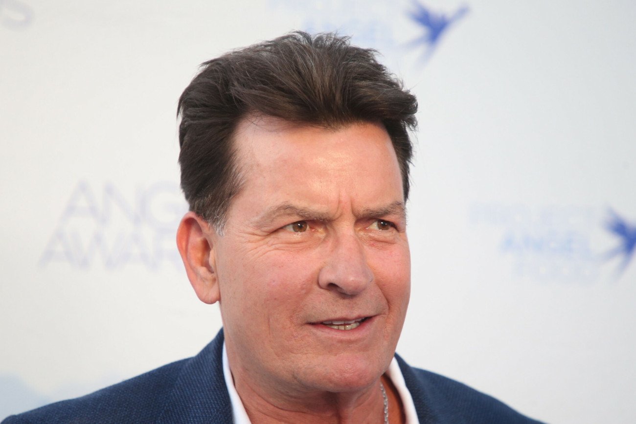 Charlie Sheen miał zostać zaatakowany w swoim domu.