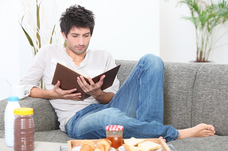 44 proc. młodych Polaków mieszka z rodzicami