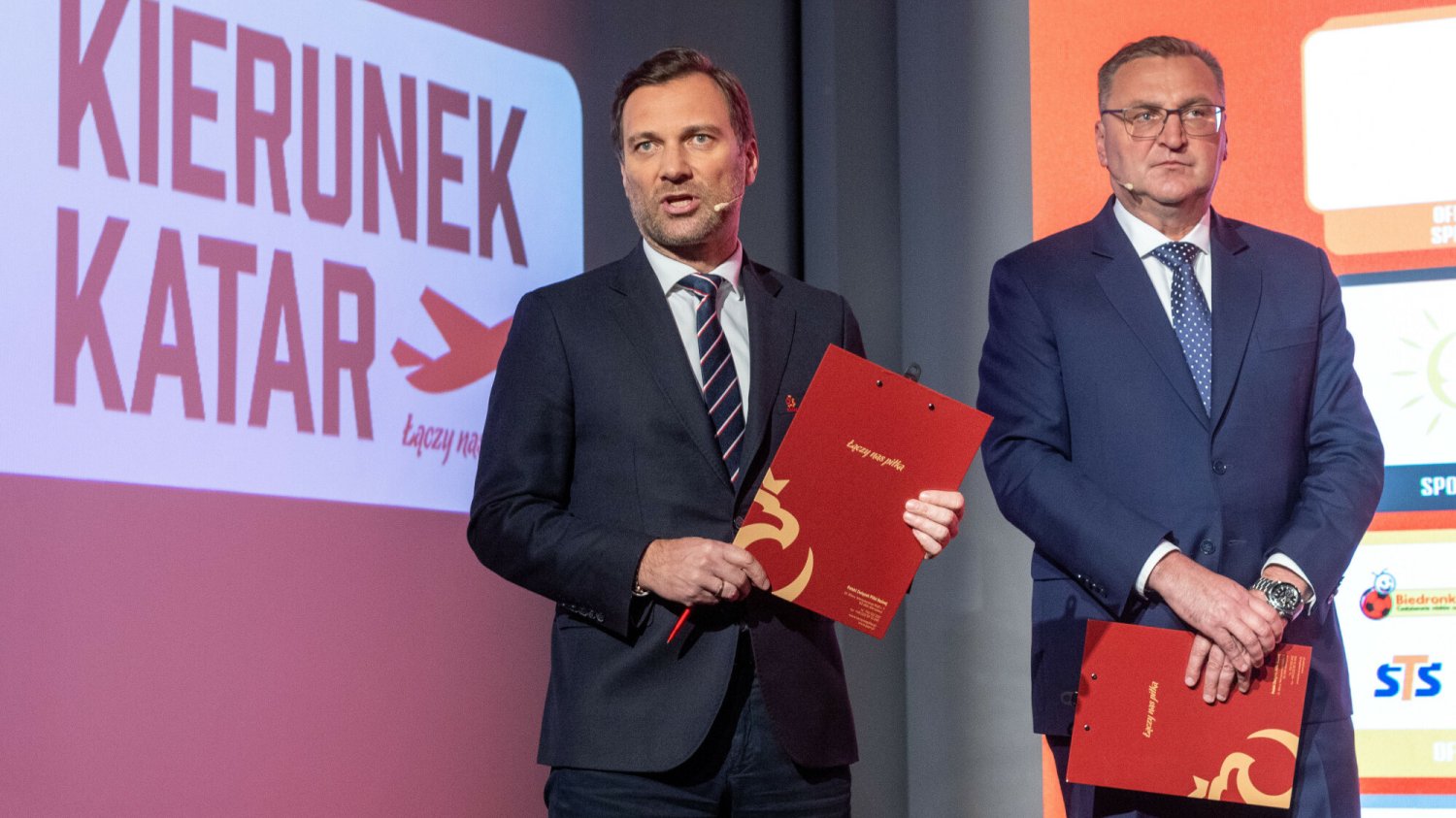 Szokujące kulisy konfliktu w polskiej kadrze. Walka o kasę o "wpół do trzeciej nad ranem"