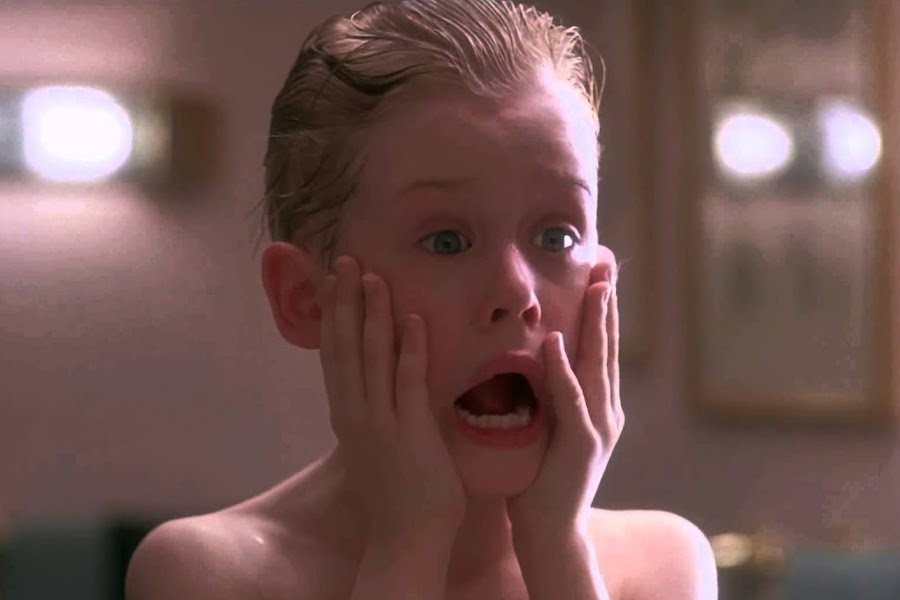 Ani się obejrzeliśmy, a sami jesteśmy dorośli i powtarzamy po swoich rodzicach nasze znienawidzone w dzieciństwie teksty