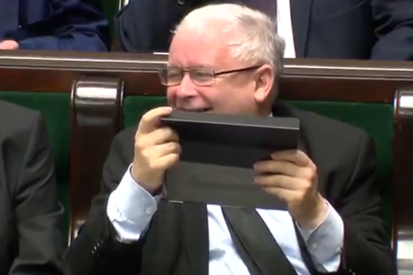 Prezes Kaczyński miał niezły ubaw czytając list.
