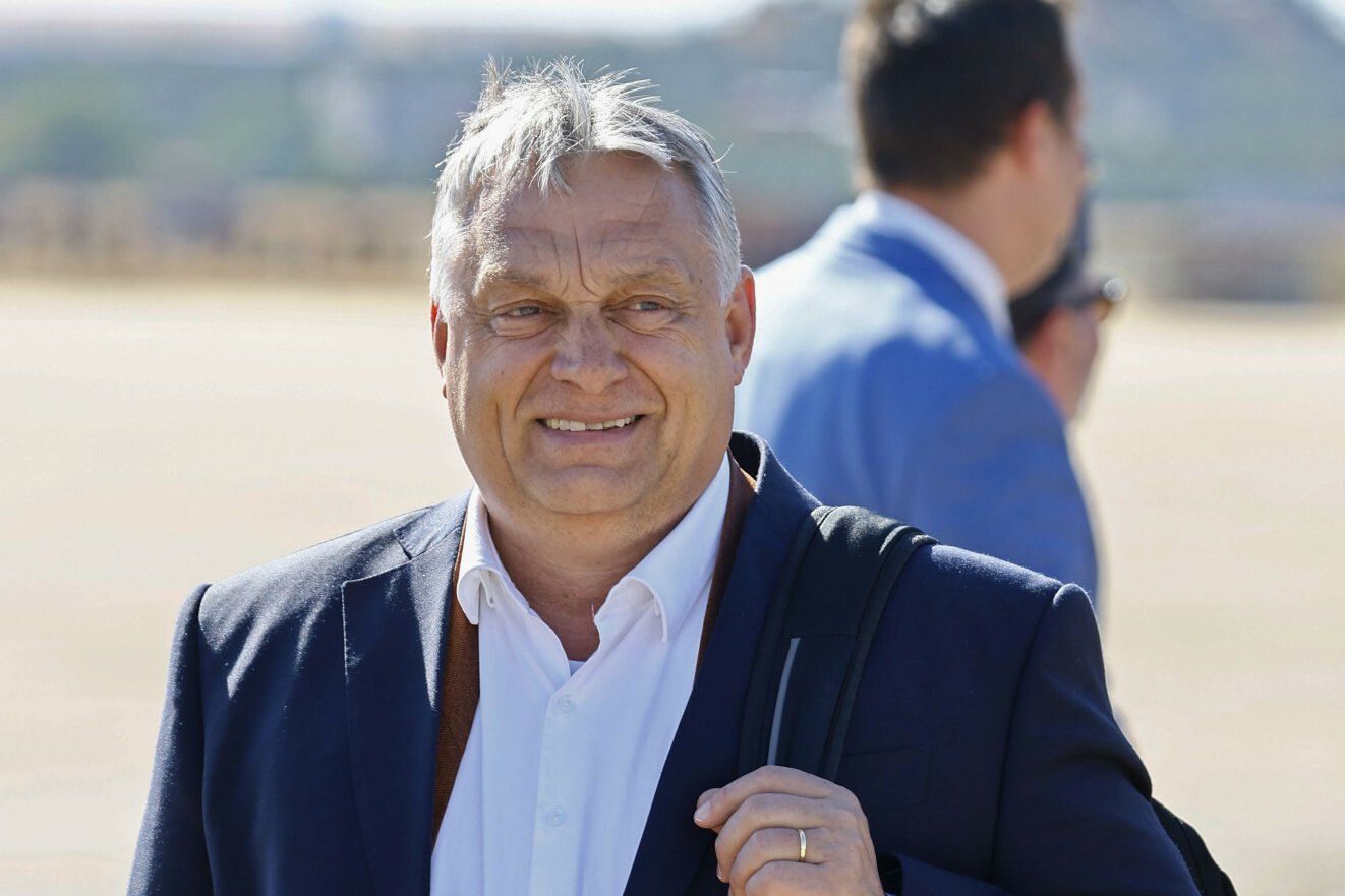 Premier Węgier miał drobny wypadek na wakacjach.