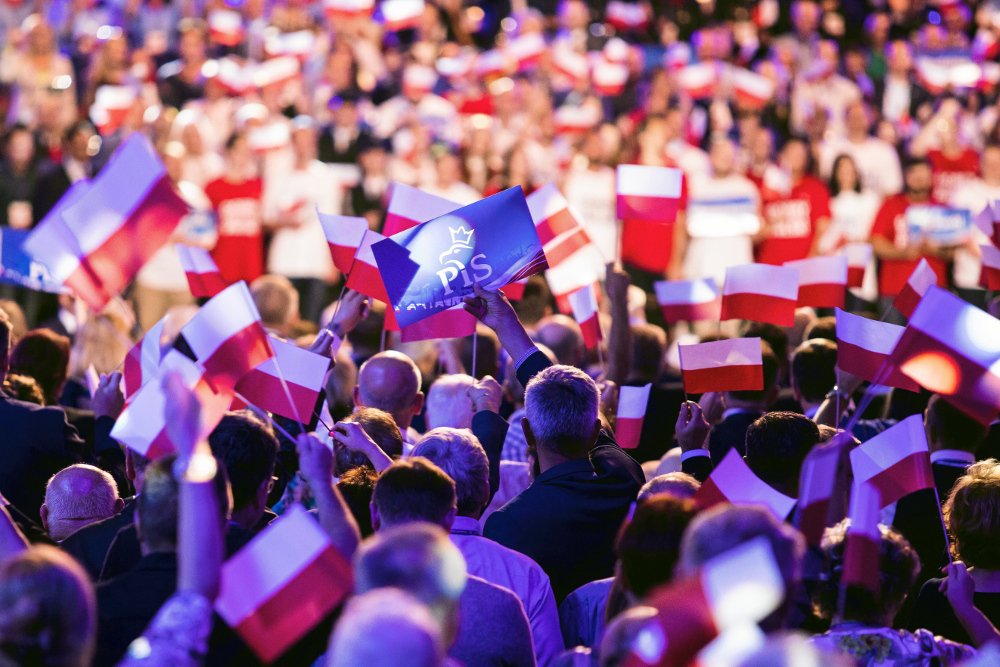 Po tych wyborach PiS najpewniej zostanie przy władzy, ale Polska będzie już inna.
