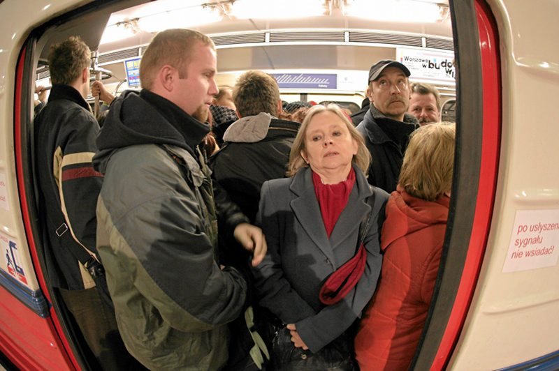 Tłok w warszawskim metrze