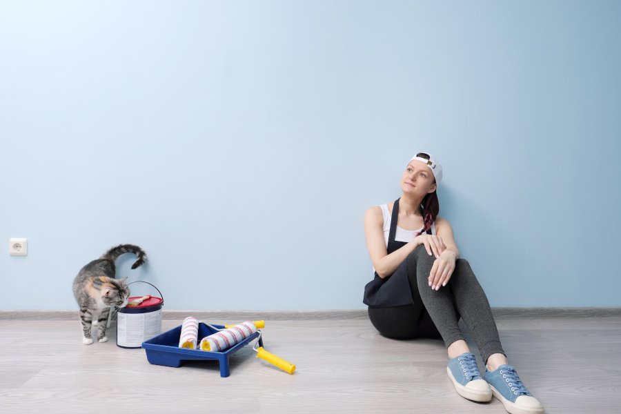 Kobiety mogą spokojnie same zrobić remont. Problem jest tylko taki, że nikt ich tego nie uczy