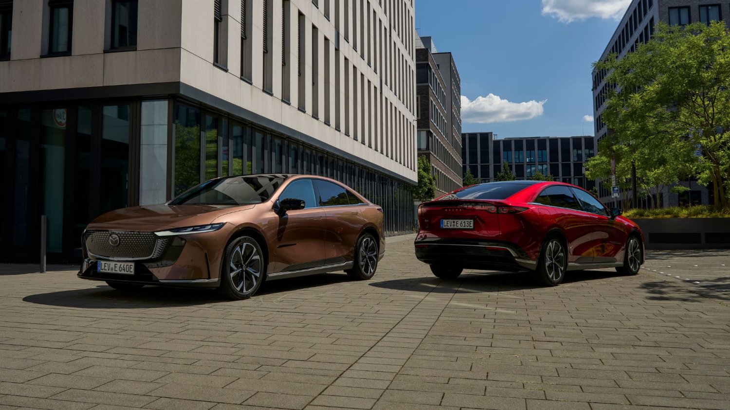 Mazda sprzedała mniej aut, ale powód jest banalny. I nawet nie może dziwić