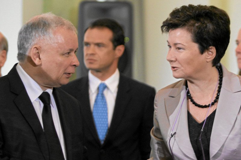 W wyborach PiS trudno będzie przejść władzę w Warszawie. Skuteczniejsze dla ekipy Jarosława Kaczyńskiego powinno być kolejne autorytarne zagranie...