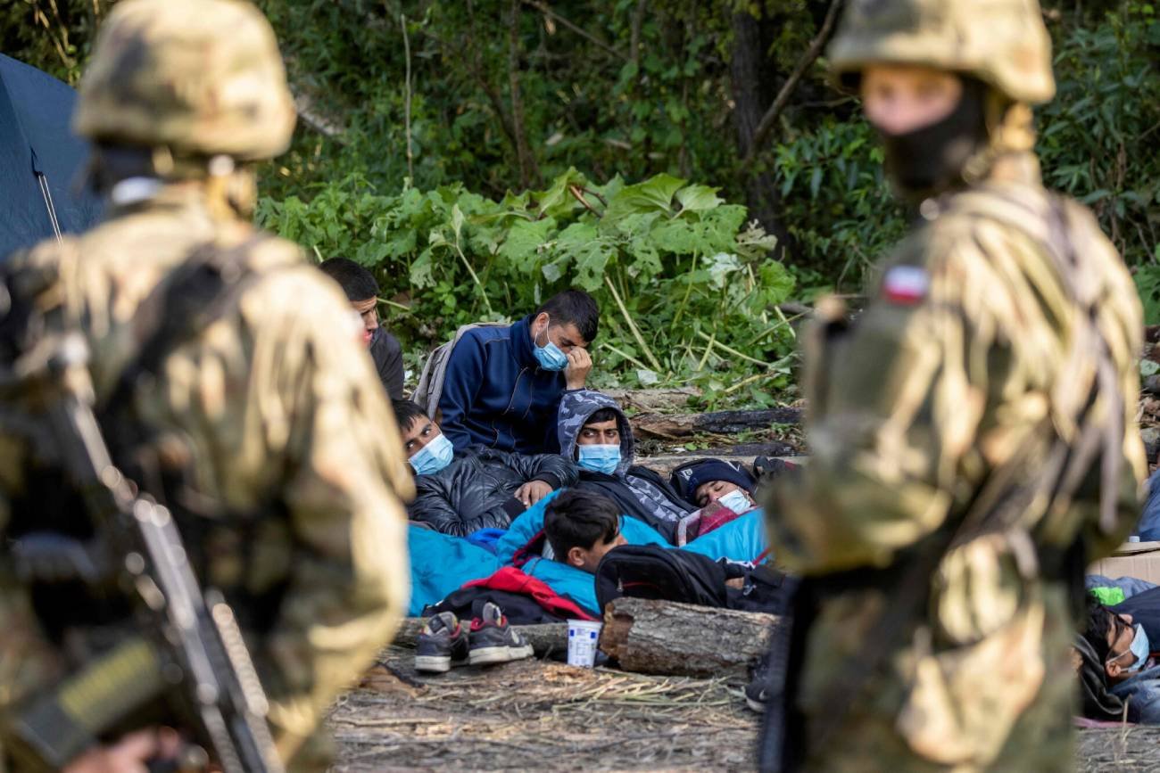 Władysław Frasyniuk zaatakował żołnierzy służących na pograniczu polsko-białoruskim. Jeden z mundurowych postanowił w odpowiedzi ostro podsumować TVN i PO