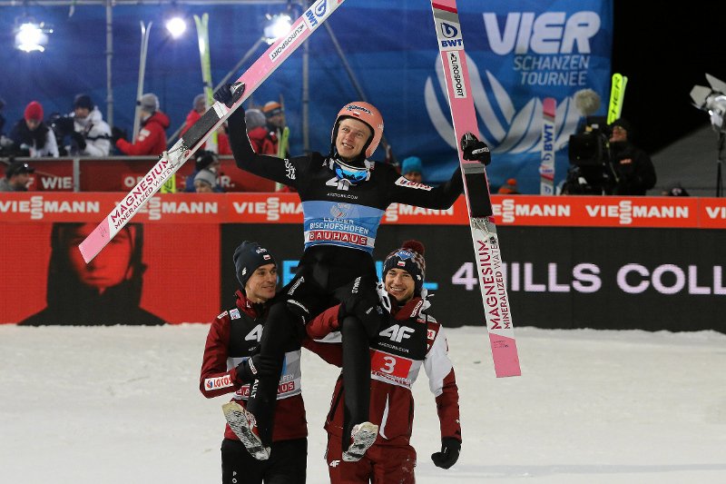 Według Piotra Żyła Dawid Kubacki skakał "techniką gąsiora".