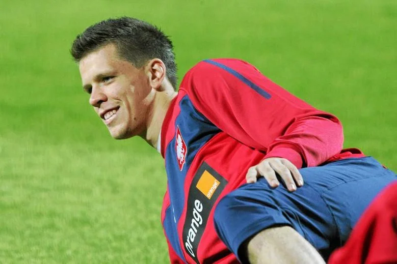Wojciech Szczęsny nawet na boisku potrafi tryskać dobrym humorem.