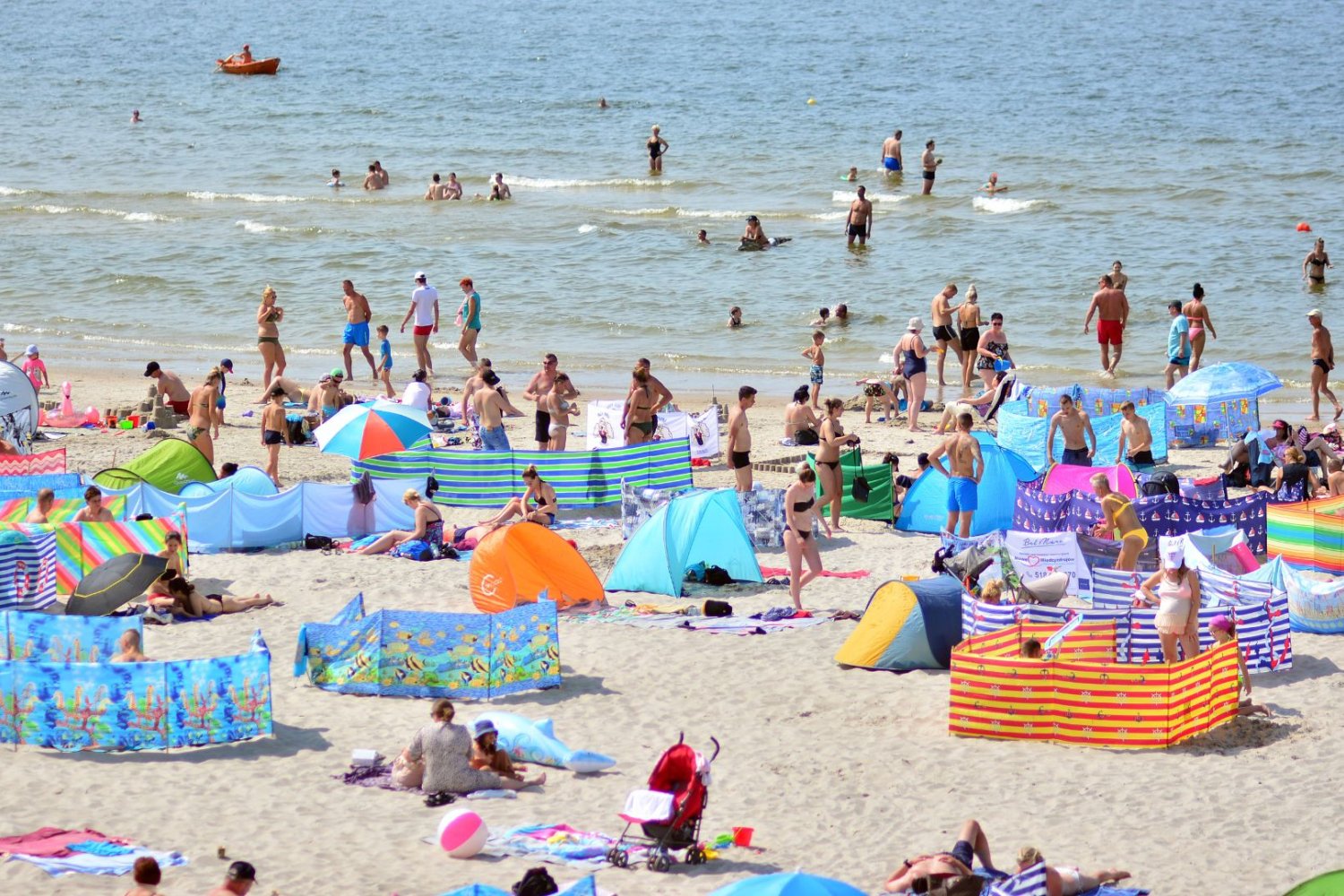 Bałtyk, plaża, turyści