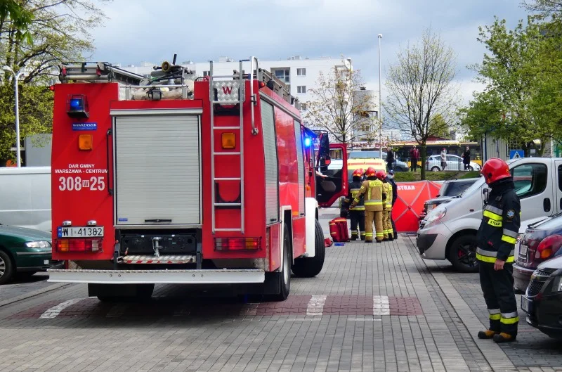 Warszawa. RMF FM: drugi nóż na miejscu tragedii w pralni na Gocławiu.