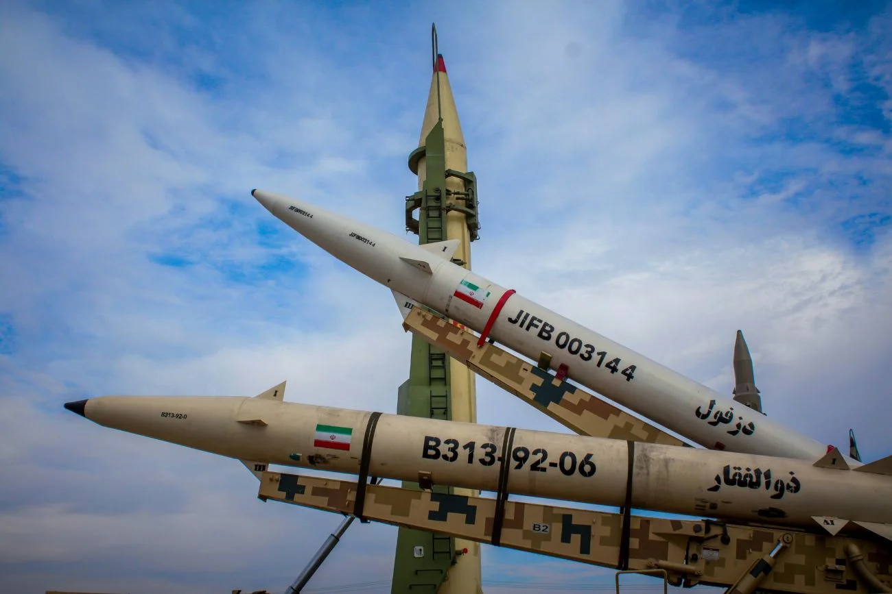 Iran odpowiedział na atak Izraela. Zapowiedział "surową karę".