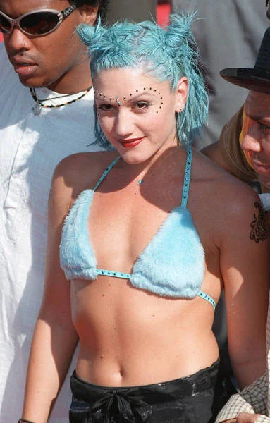 Gwen Stefani w okresie zespołu No Doubt żadnej stylizacji się nie bała!