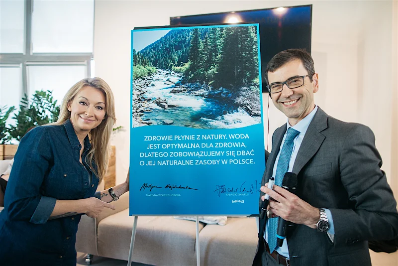 Martyna Wojciechowska i Fabrizio Gavelli złożyli podpis pod zobowiązaniem o ochronę naturalnych zasobów wodnych w Polsce