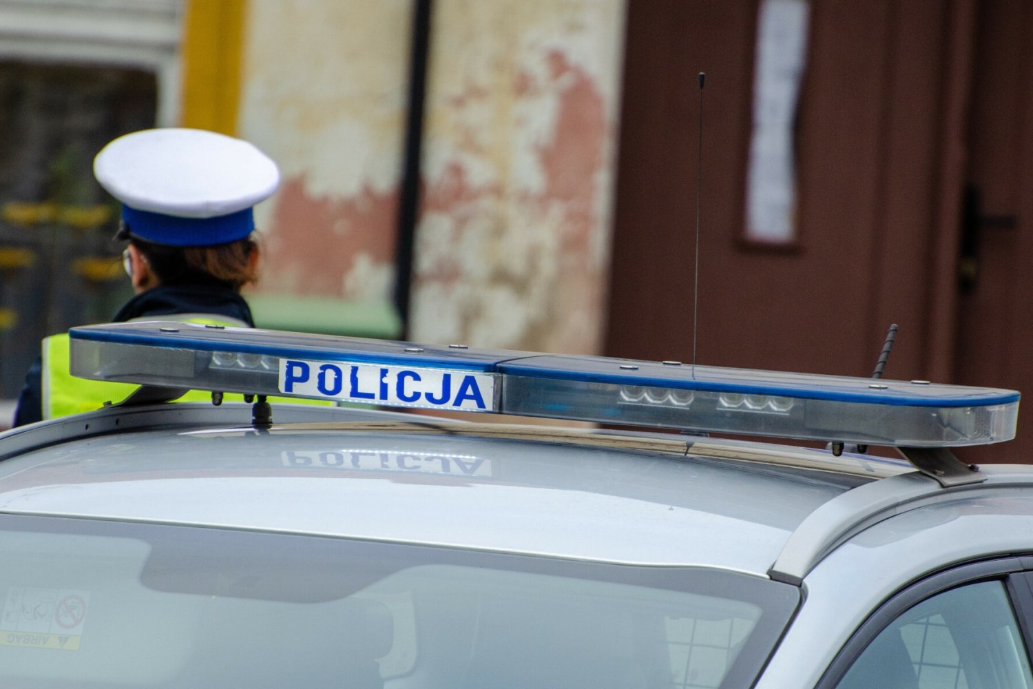 Policyjny samochód. Zdjęcie ilustracyjne.