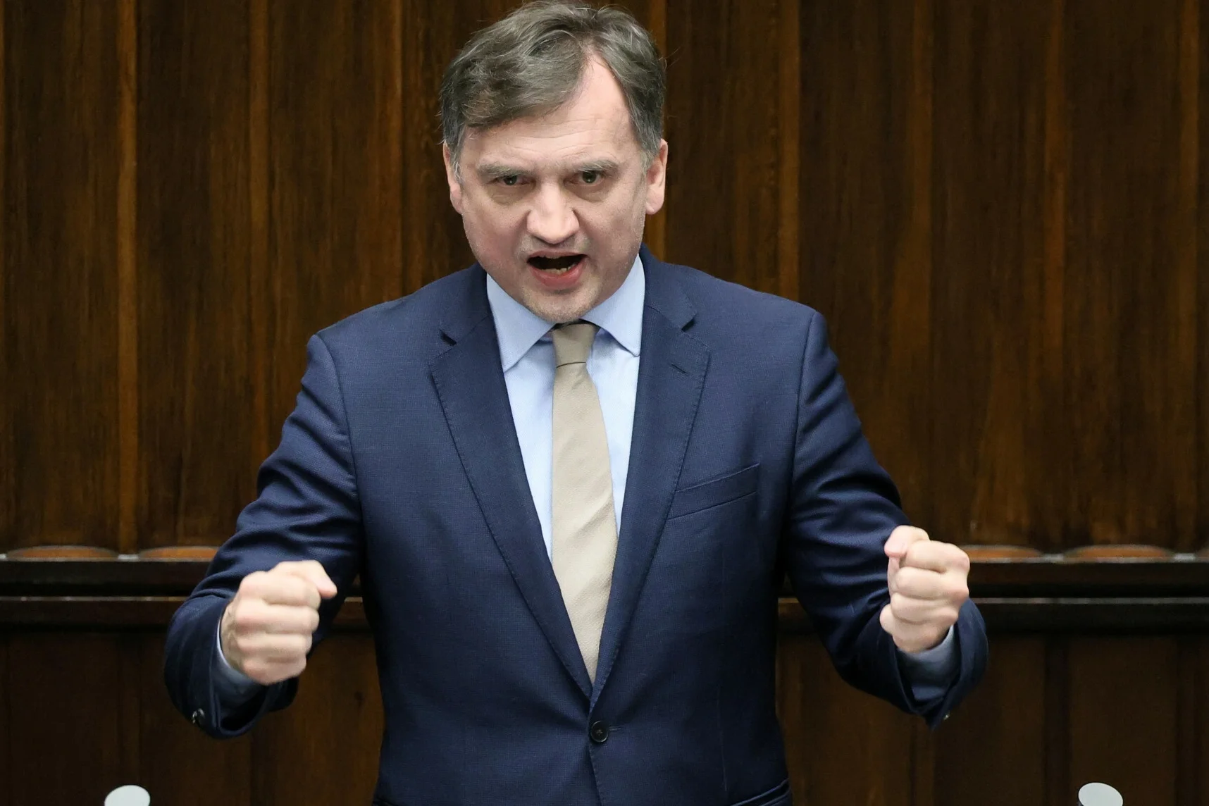Skandal w Sejmie. Okrzyk: "kula w łeb, szybko" do Tuska