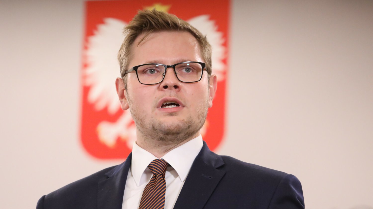 Kilku znajomych Michała Wosia znalazło posady w Lasach Państwowych lub z nimi współpracuje – do takich informacji dotarli dziennikarze Onetu.
