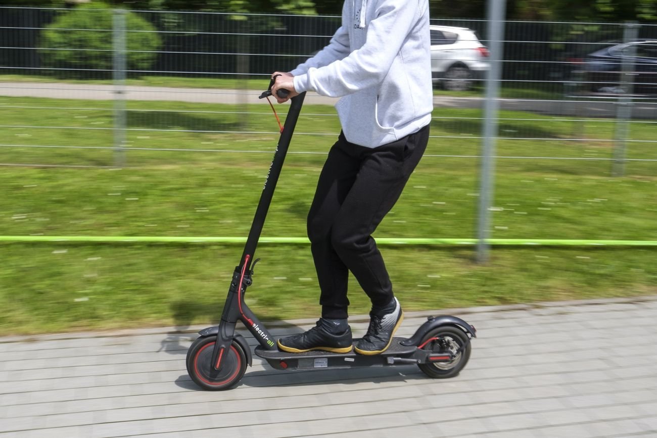 Kolejna ofiara nastolatka na e-hulajnodze. 6-latek w ciężkim stanie trafił do szpitala