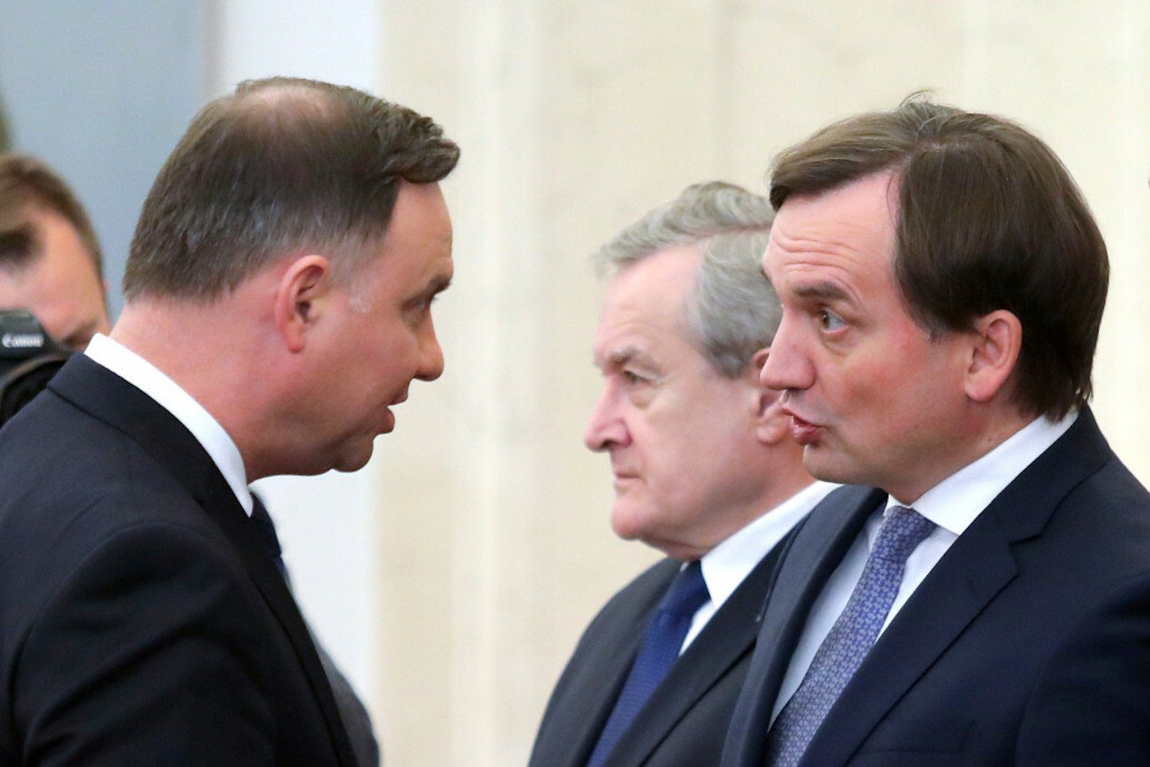 Zbigniew Ziobro przyznał, że był "zdziwiony" sobotnią wypowiedzią prezydenta Andrzeja Dudy w TVN24 na temat Węgier.