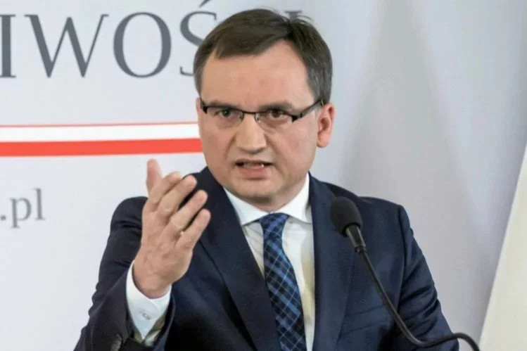 Konferencja Zbigniewa Ziobry ws. wypuszczenia z aresztu Sławomira Nowaka.
