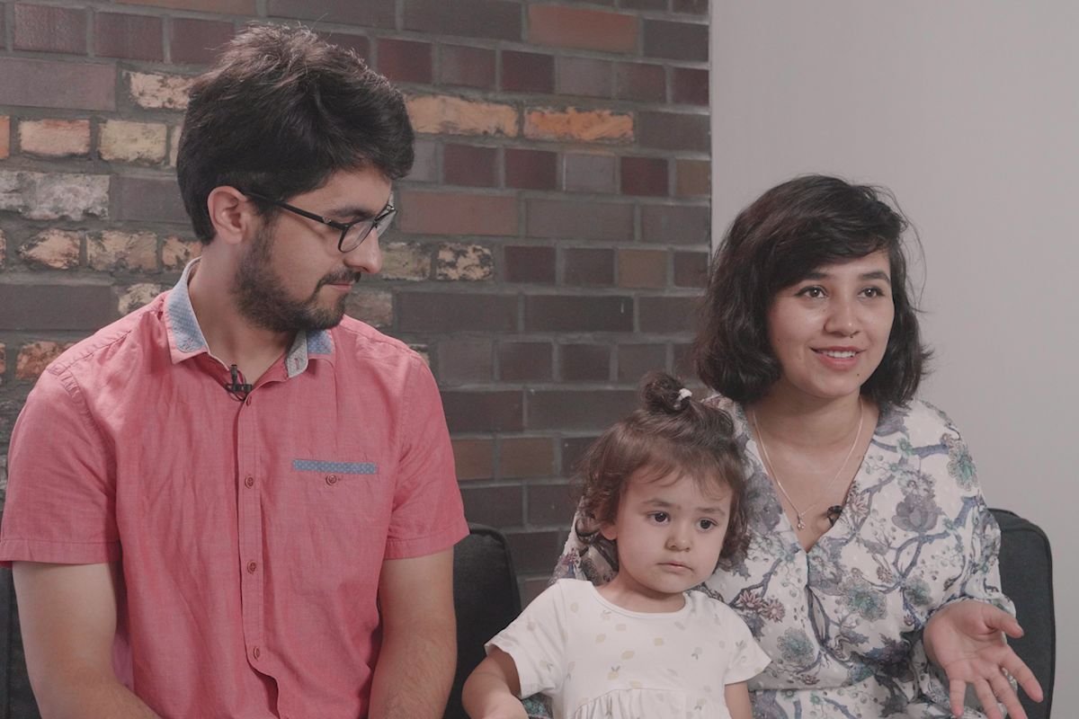 Sanjar i Sitora Hoshimi uciekli z Tadżykistanu. Mieszkają w Polsce, wychowują córeczkę Simin Marysię