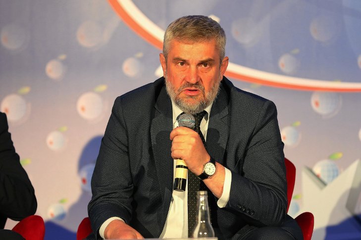 Jan Krzysztof Ardanowski przeprosił nauczycieli, ale stwierdził, że nie naruszył dobrych obyczajów.