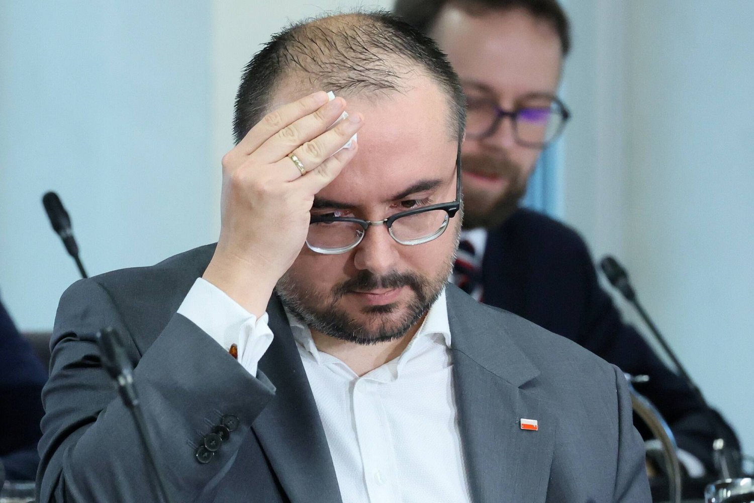 Paweł Jabłoński z PiS został usunięty ze składu komisji śledczej ds. wyborów kopertowych.