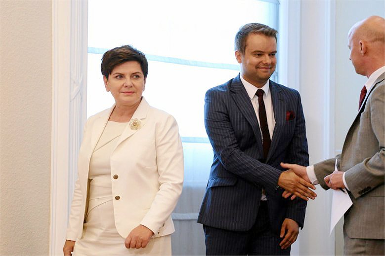 Szydło zabrała głos w sprawie "awansu" Bochenka.