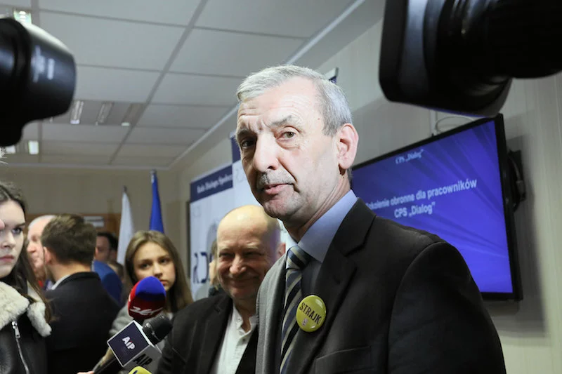Politycy PiS twierdzą, że Sławomir Broniarz zarabia 12 tys. zł. Szef ZNP nie ujawni wysokości swojego wynagrodzenia.