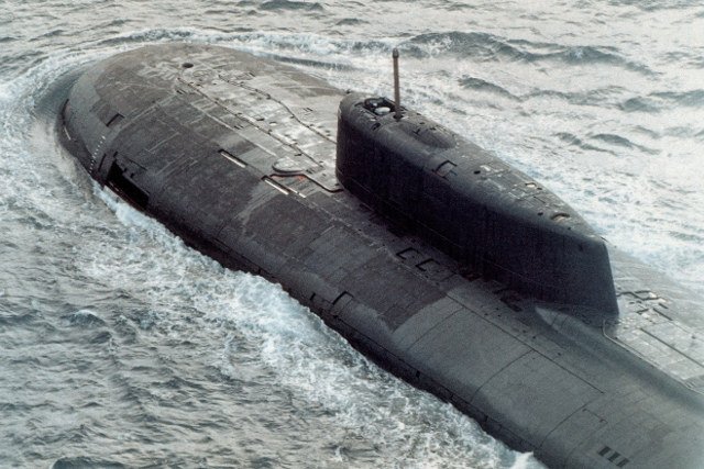 Rosyjskie media twierdzą, że w chwili wybuchu pożaru reaktor okrętu K-266 Oryol  był wyłączony