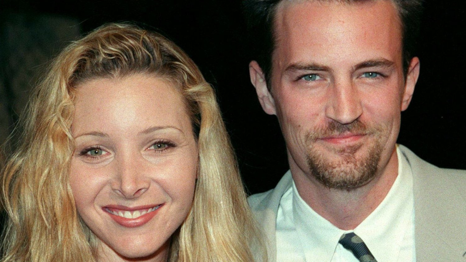 Lisa Kudrow Matthew Perry Przyjaciele śmierć aktora przyczyny