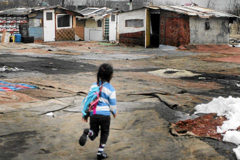 Romowie z wrocławskiego koczowiska mieliby zamieszkać w schroniskach dla bezdomnych