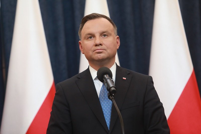 Andrzej Duda zapowiedział, że możemy się spodziewać nowych obostrzeń w Polsce.