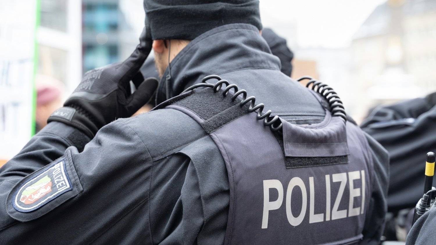 Brutalny atak w pociągu w Niemczech. Napastnik miał siekierę i młotek