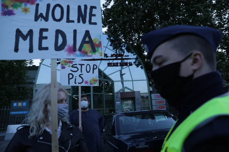 Nowy wicedyrektor Trójki Marek Wiernik na Facebooku zdradził pomysły na zmiany w Programie III Polskiego Radia.