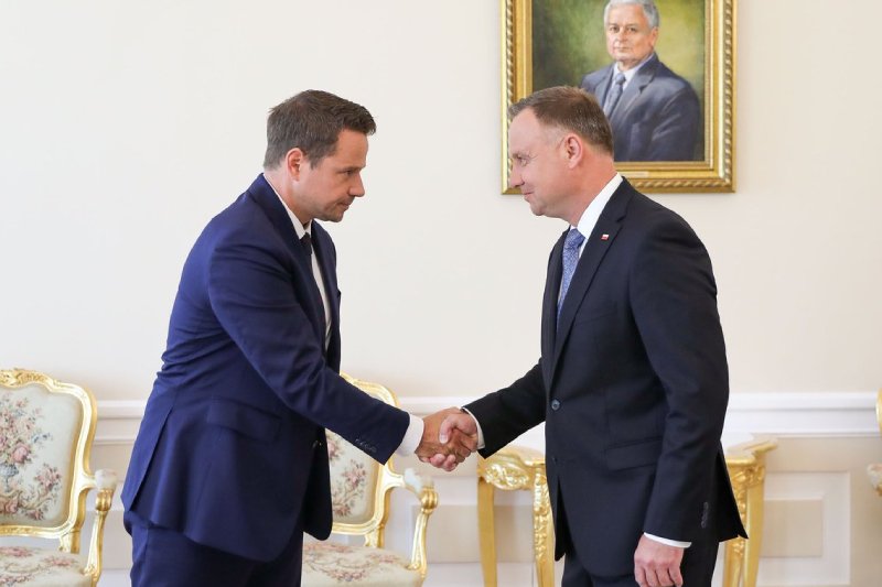 Spotkanie Andrzeja Dudy z Rafałem Trzaskowskim.