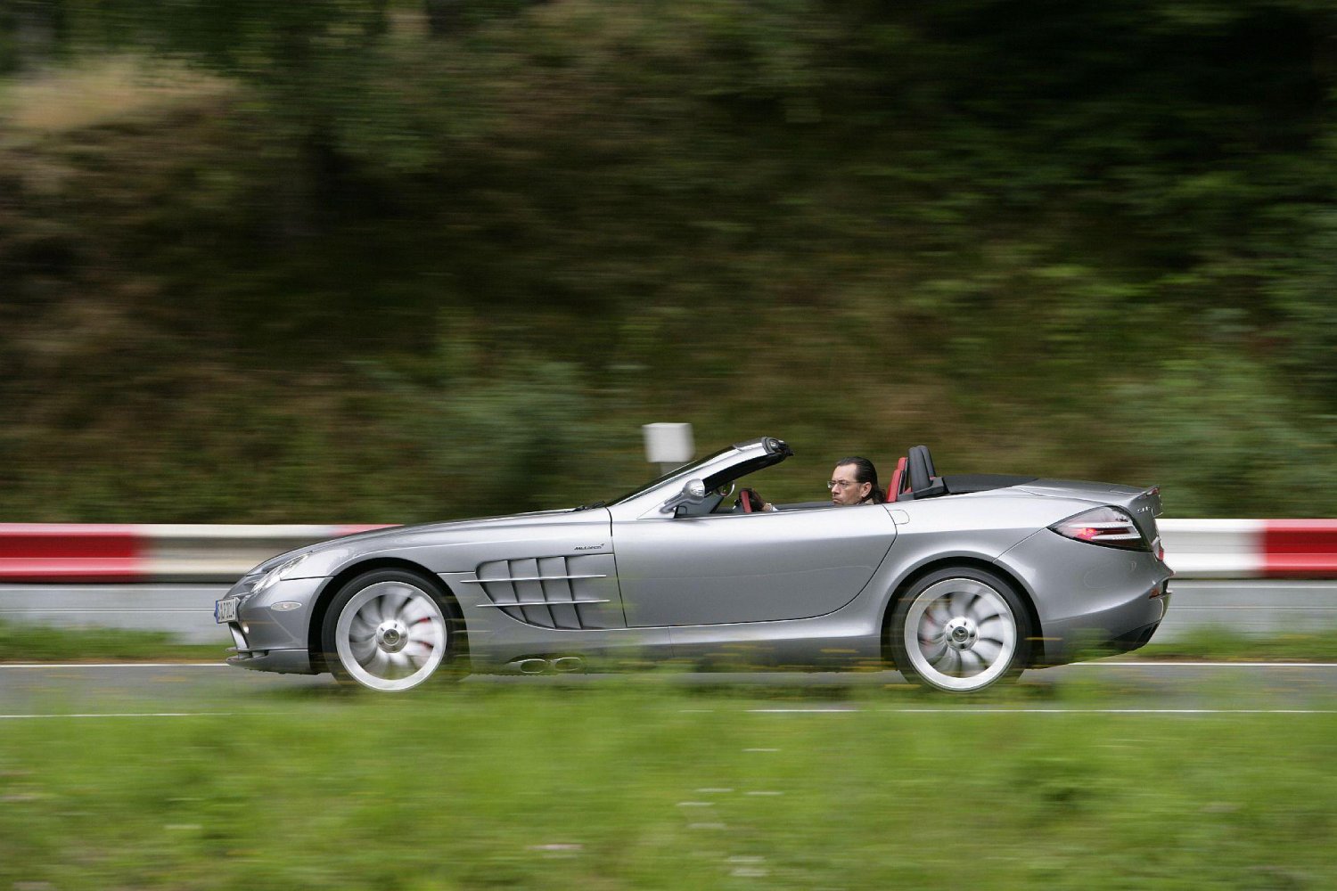 Mercedes SLR McLaren Roadster