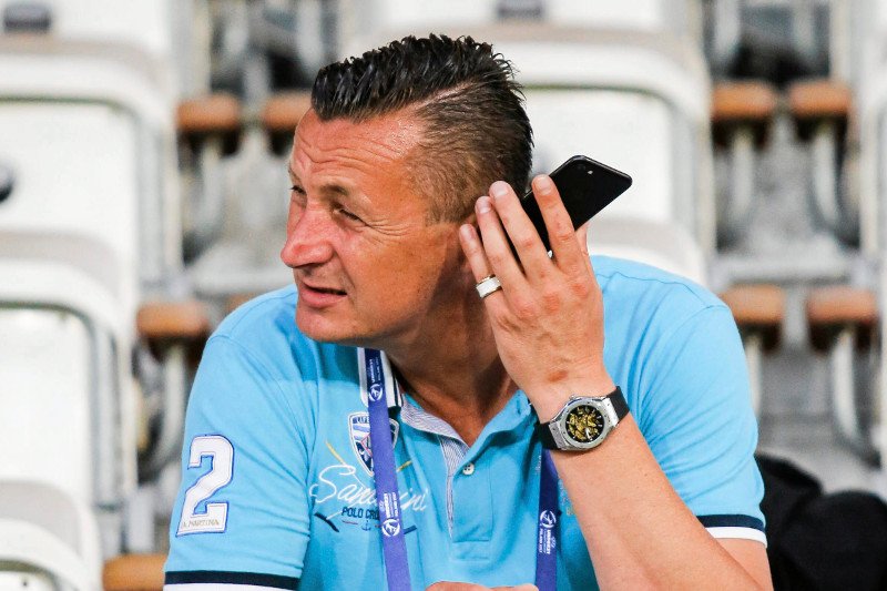 Tomasz Hajto w Polsat Sport chciał złożyć miłe życzenia nowemu trenerowi reprezentacji. Użył jednak takiego powiedzenia, że zaliczył wpadkę.