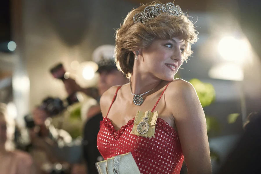 Emma Corrin błyszczy jako księżna Diana